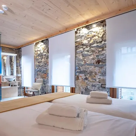 Aristondo Boutique Pentsioa Hotel Getaria Exterior photo